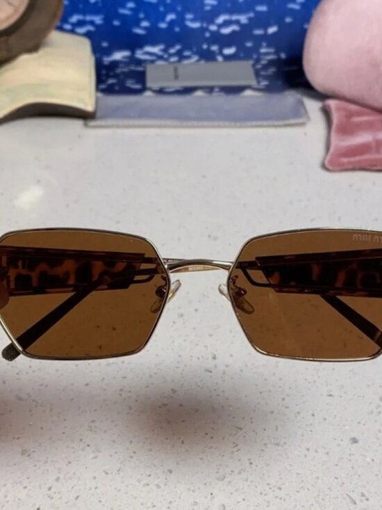 Miu Miu  Sunglasses main image 7